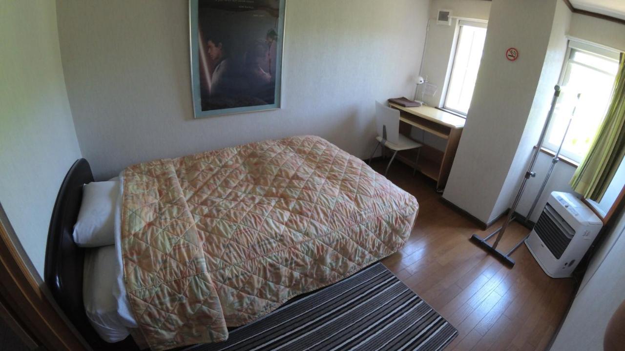 P-Dash Garden Backpackers Higashikawa Екстер'єр фото