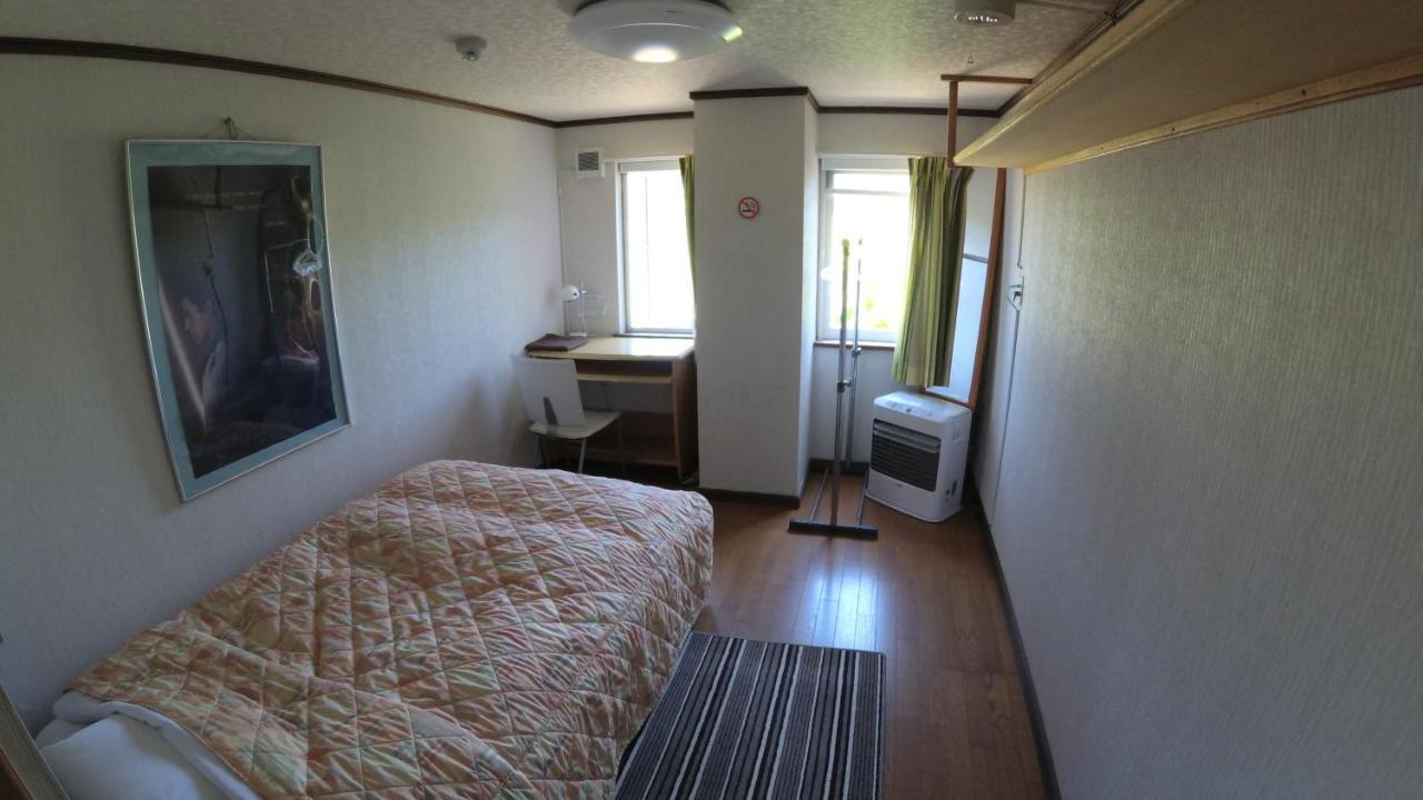 P-Dash Garden Backpackers Higashikawa Екстер'єр фото