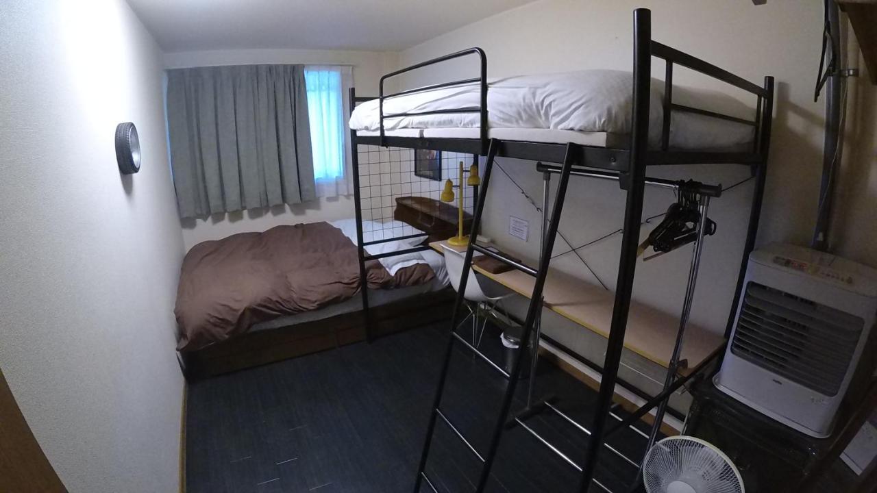 P-Dash Garden Backpackers Higashikawa Екстер'єр фото