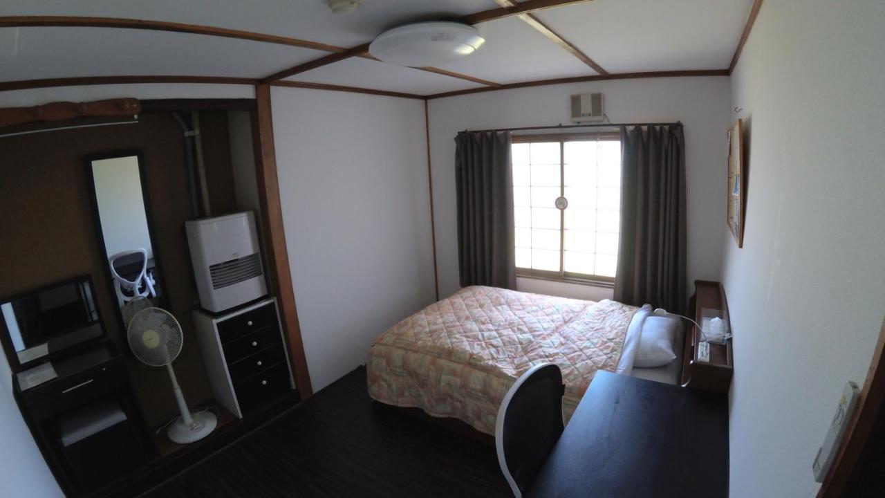 P-Dash Garden Backpackers Higashikawa Екстер'єр фото