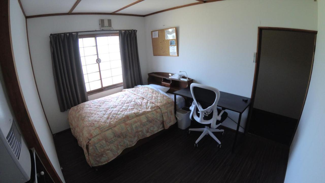 P-Dash Garden Backpackers Higashikawa Екстер'єр фото