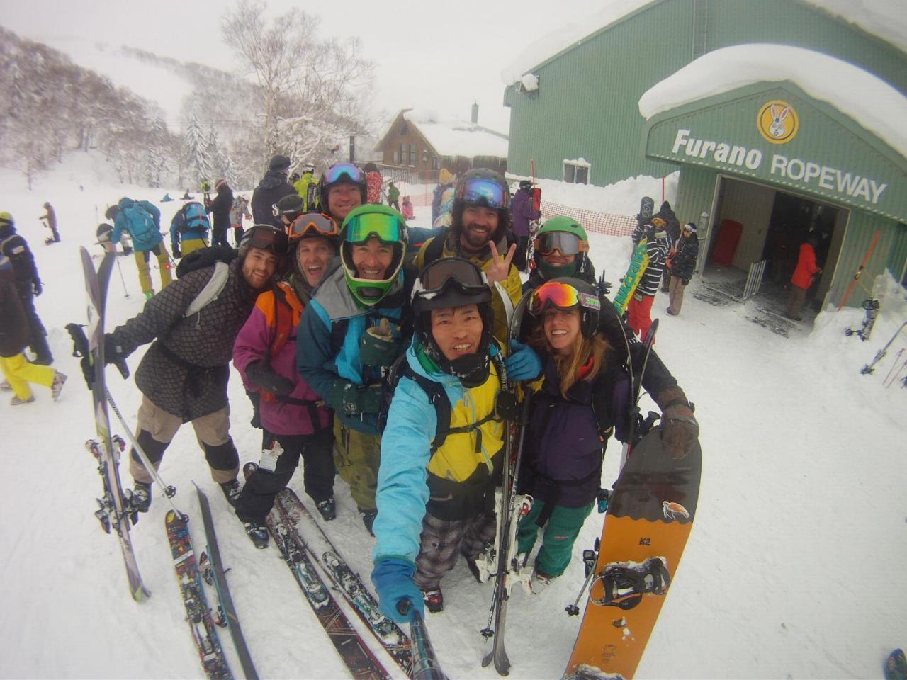 P-Dash Garden Backpackers Higashikawa Екстер'єр фото